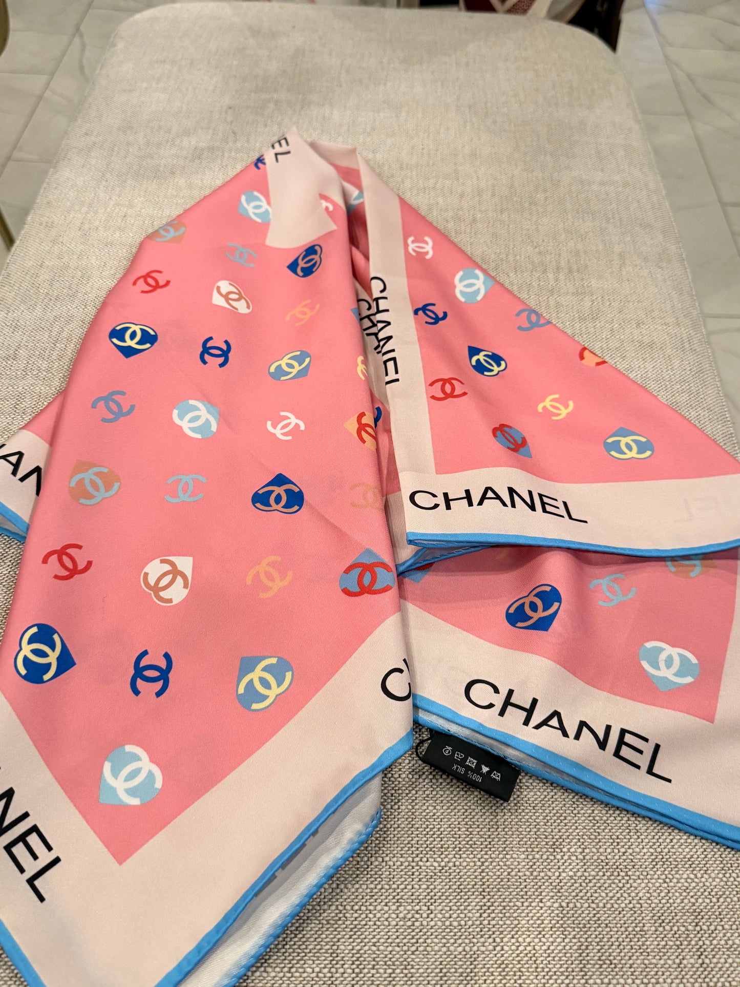 HEAD SCARF