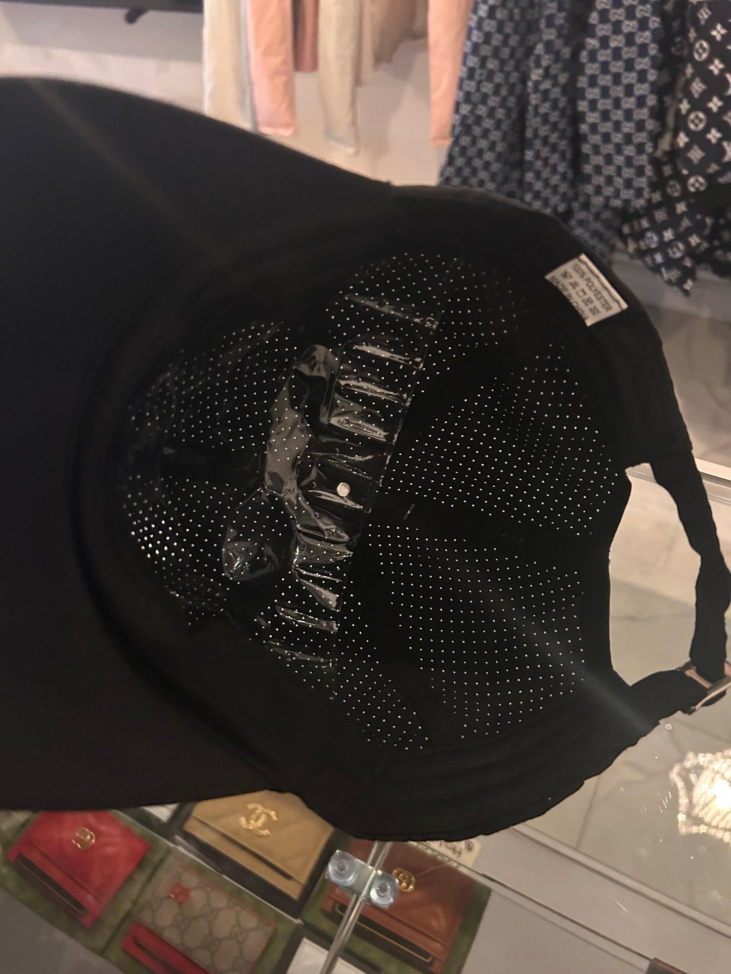 HAT