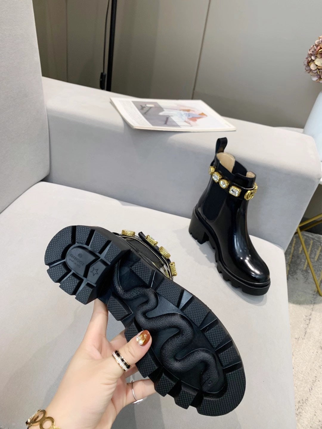 G BOOTS