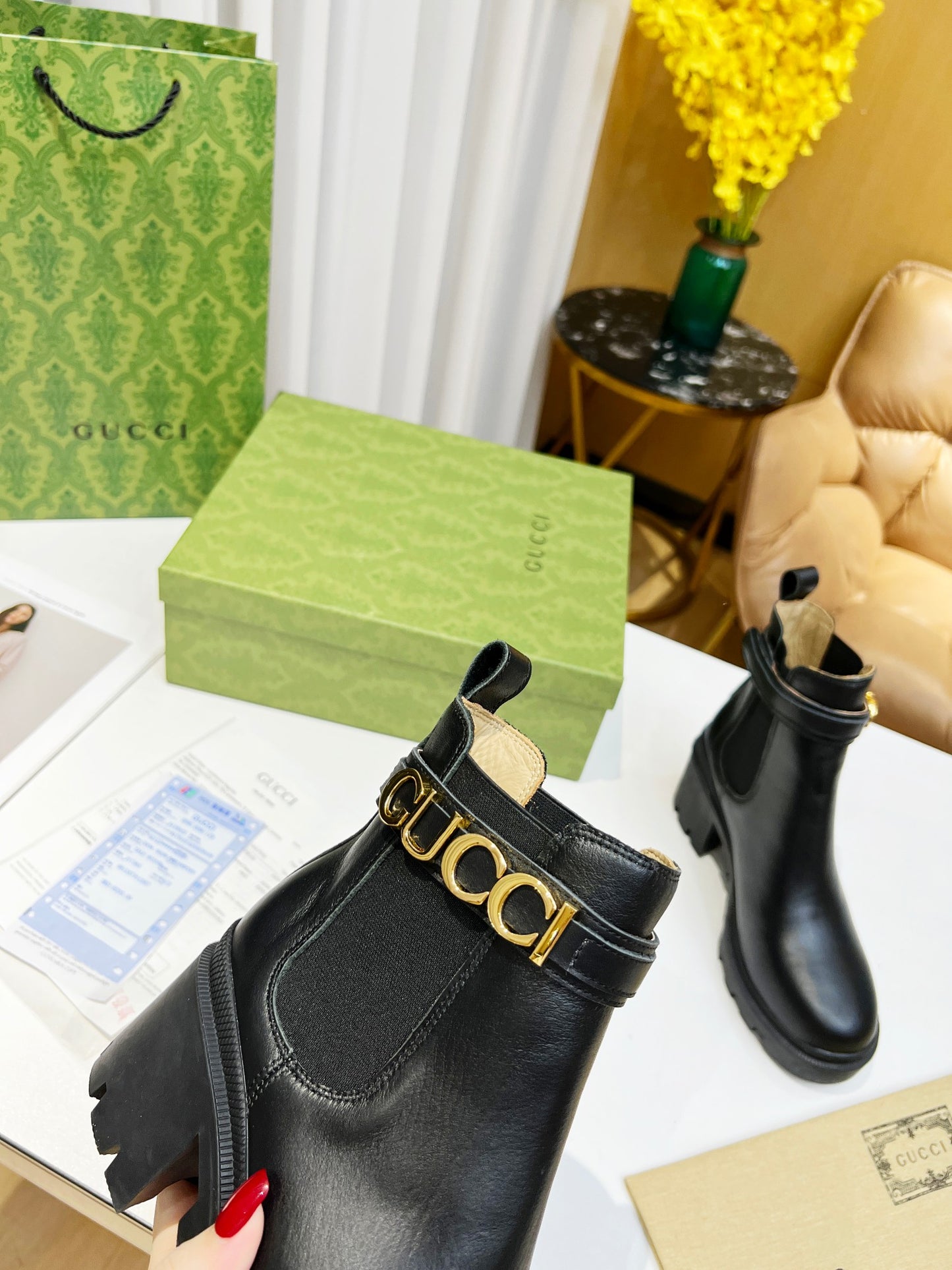 G BOOTS