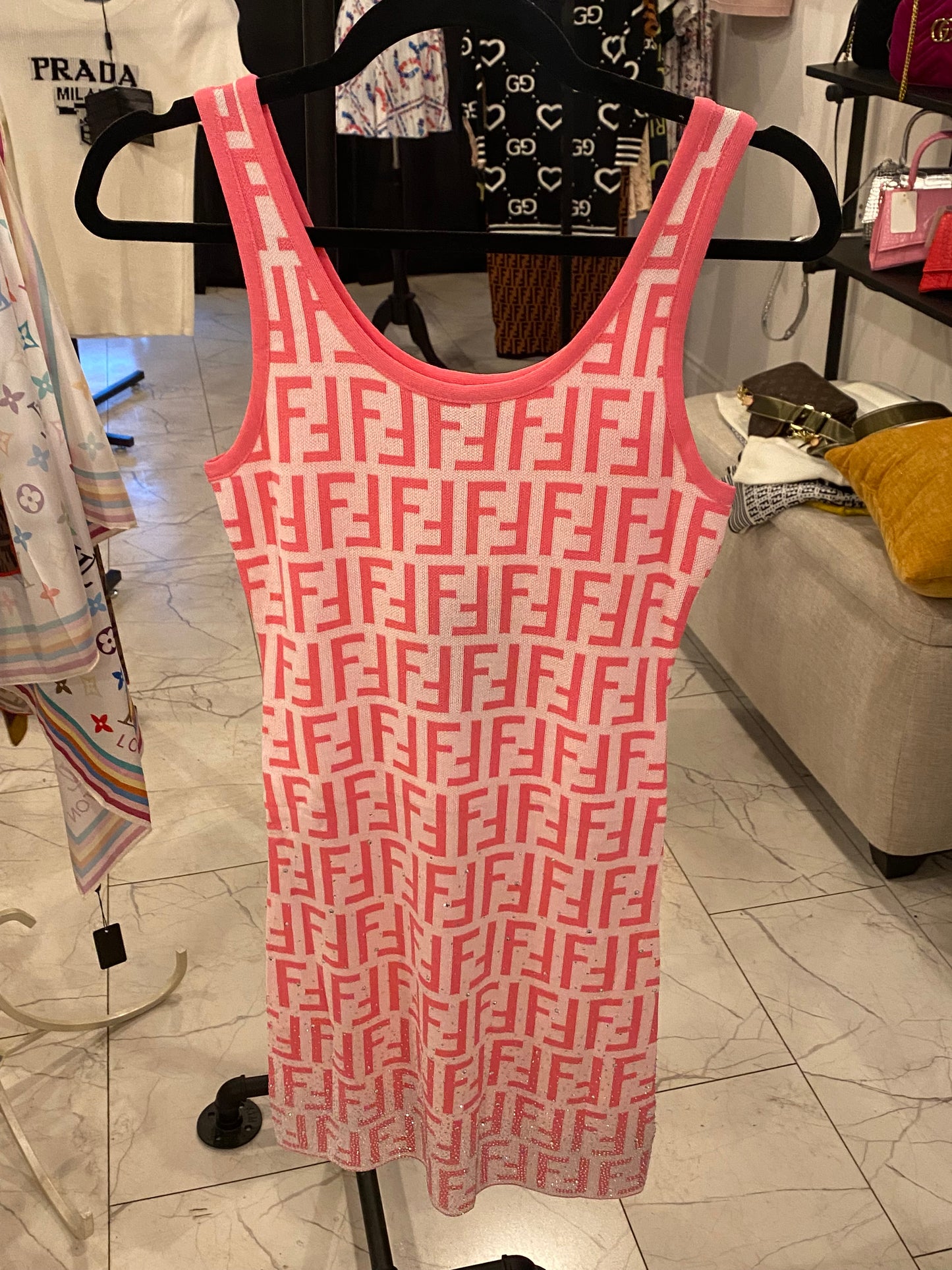 DRESS