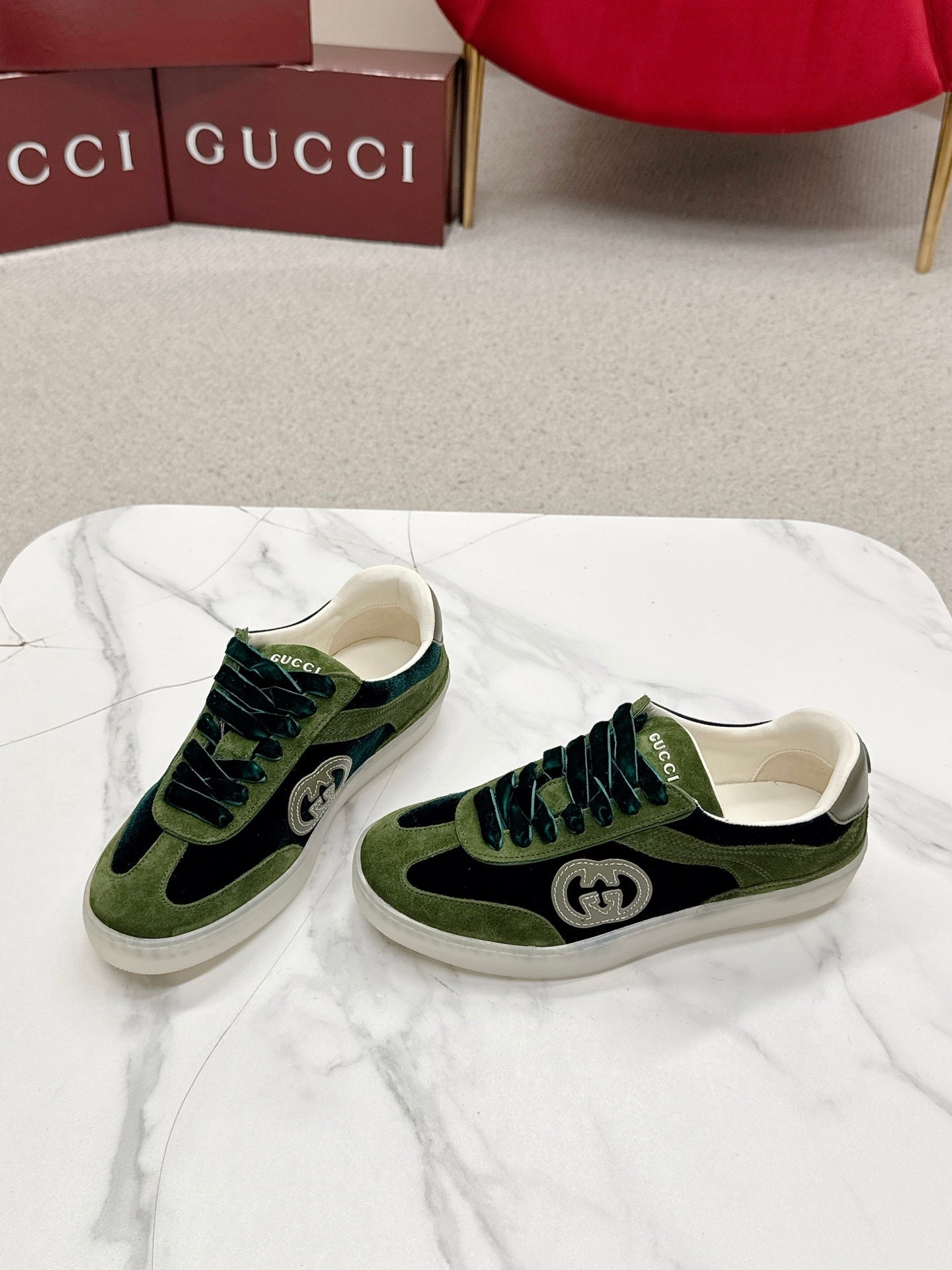 G SNEAKERS ( PRE ORDER)