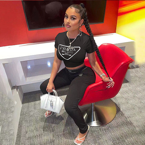 D TWO PIECE SET