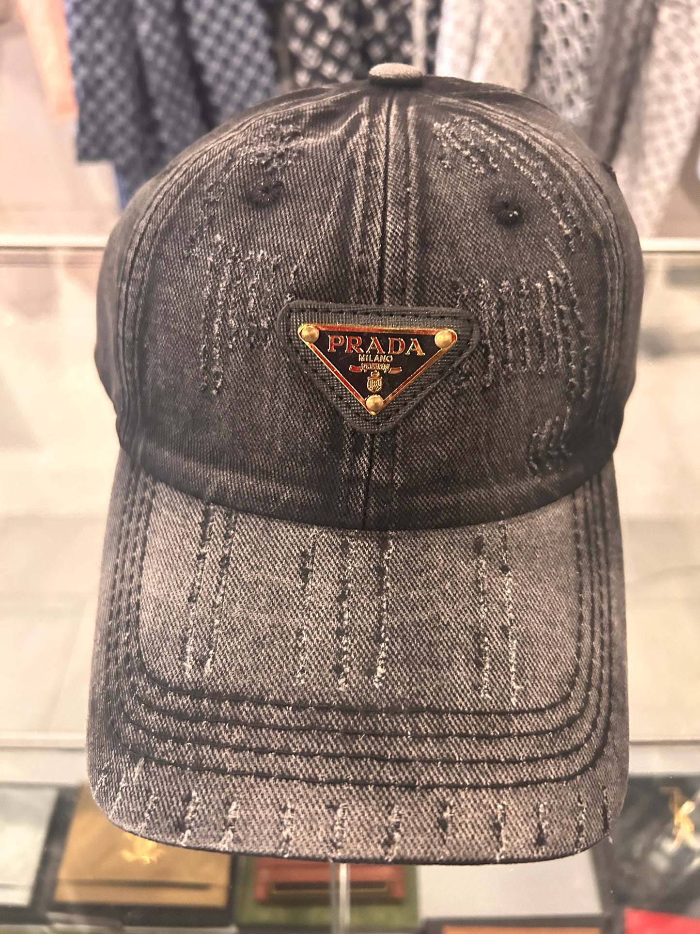 HAT