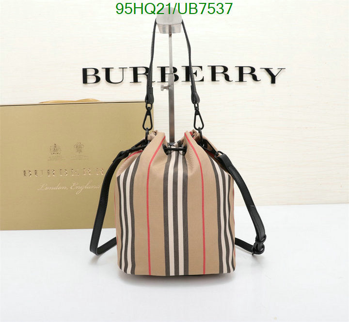 B BAG