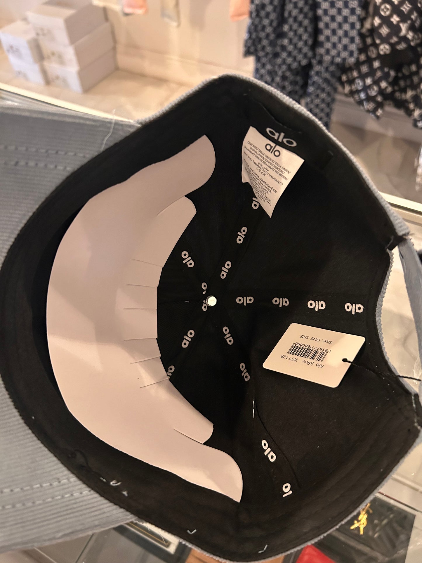 HAT