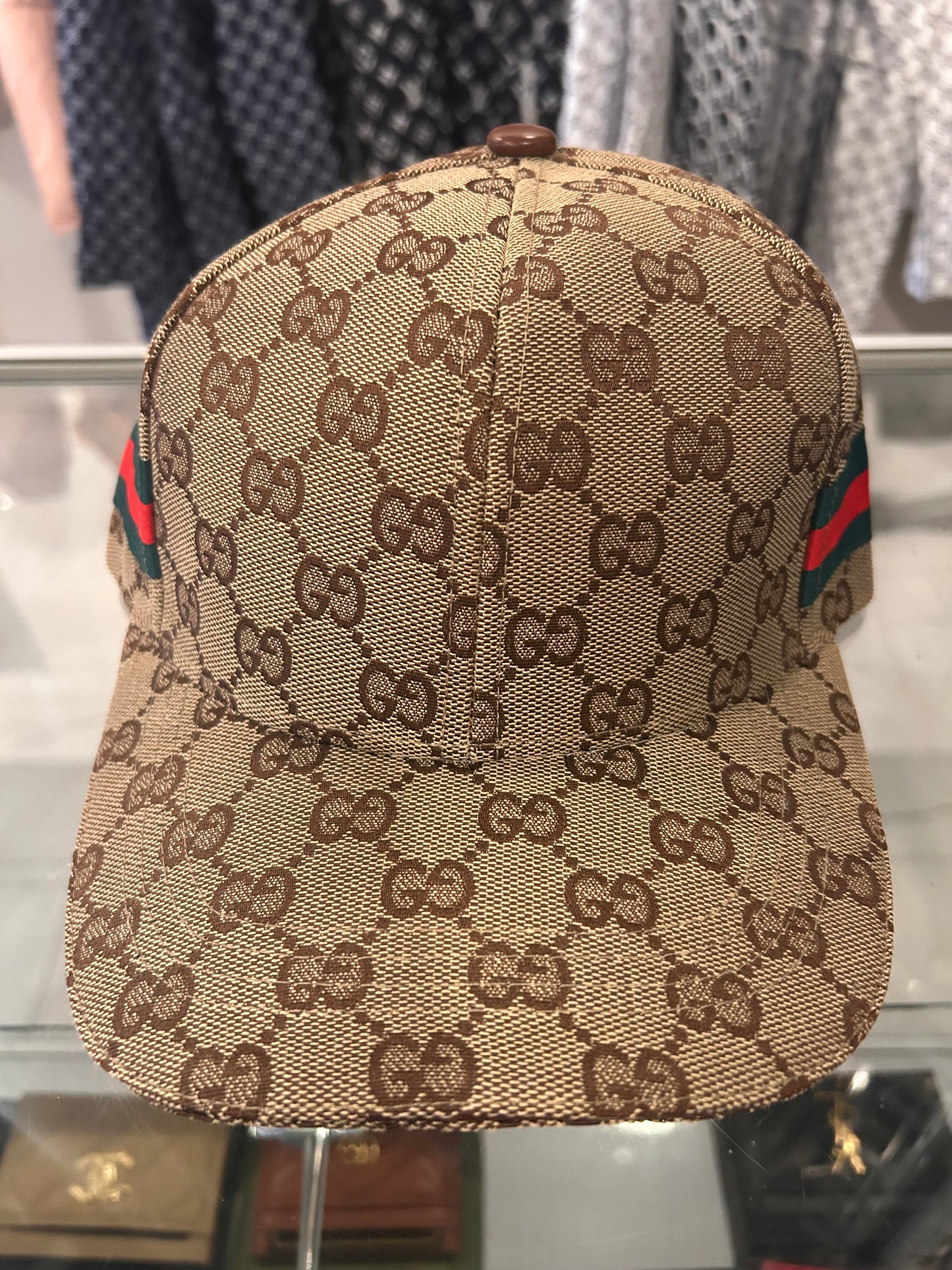 HAT