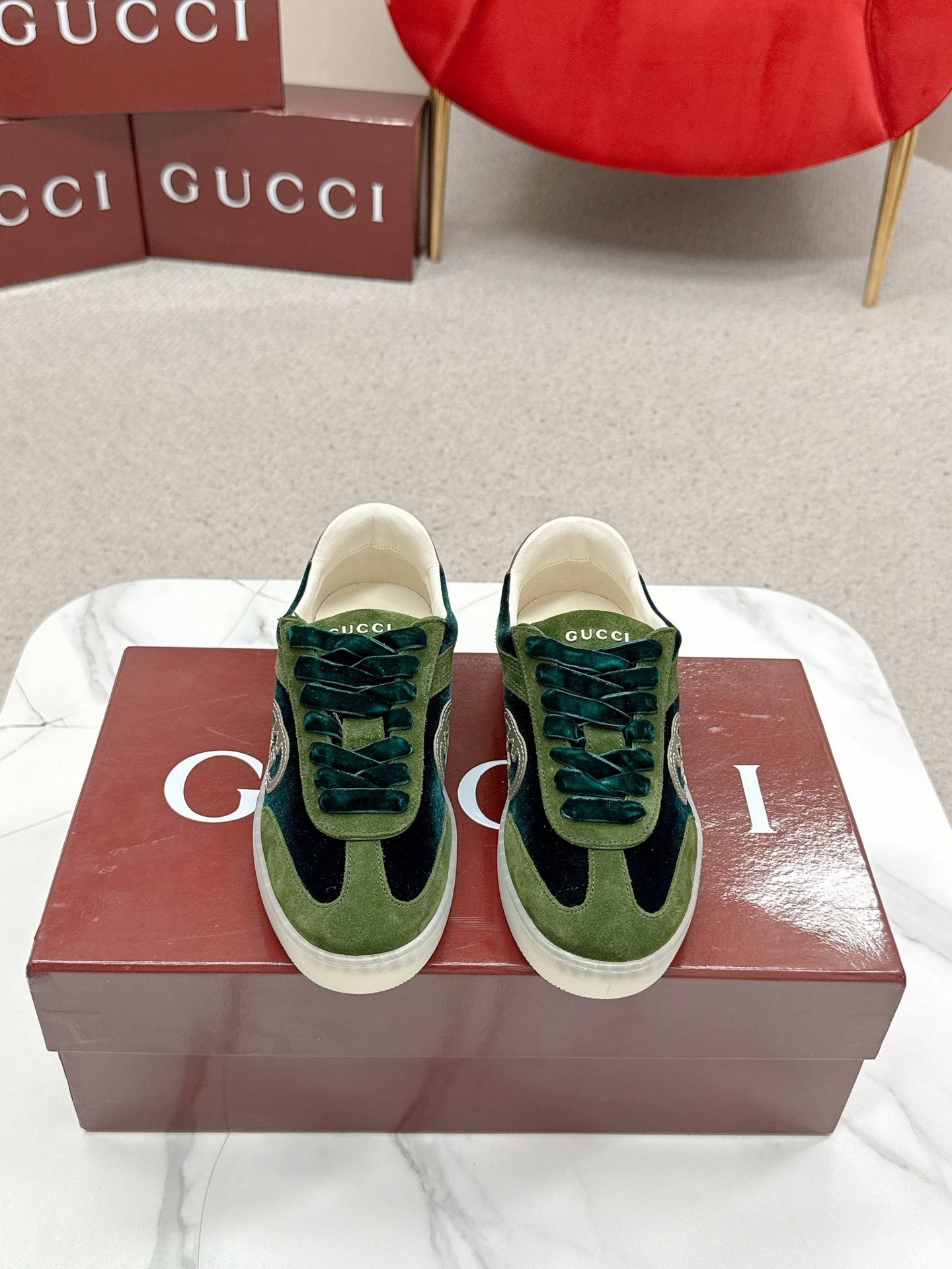 G SNEAKERS ( PRE ORDER)