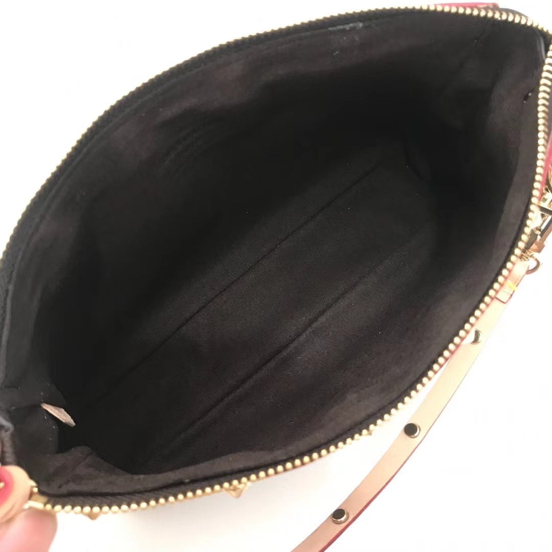 L BAG