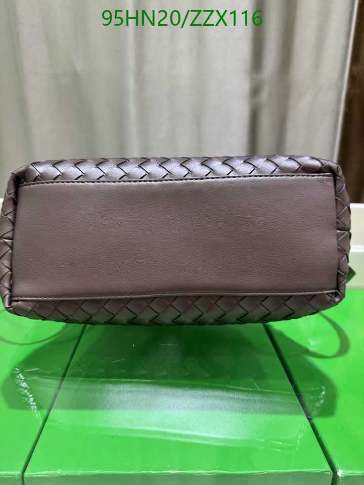 B BAG