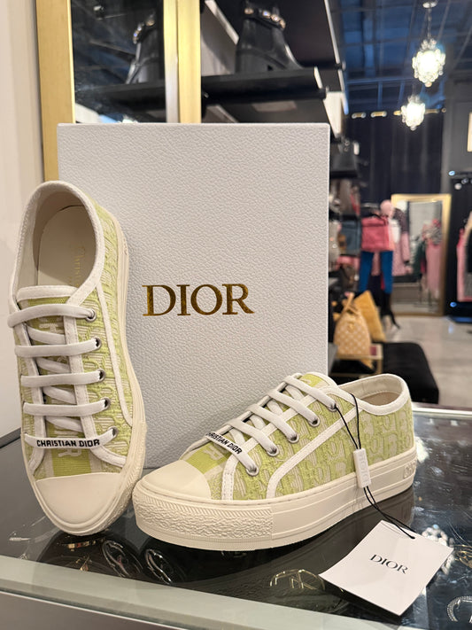 G SNEAKERS