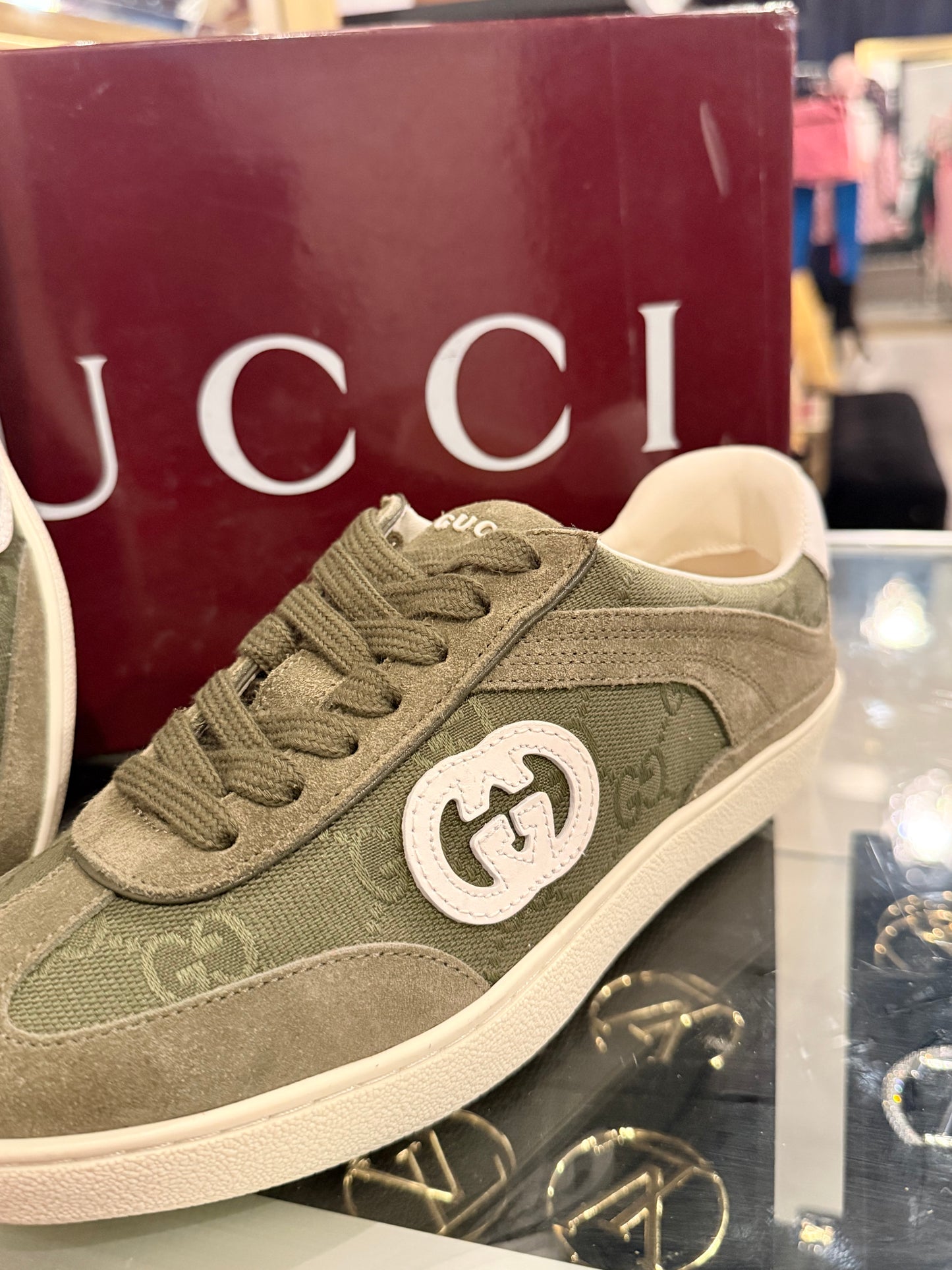 G SNEAKERS
