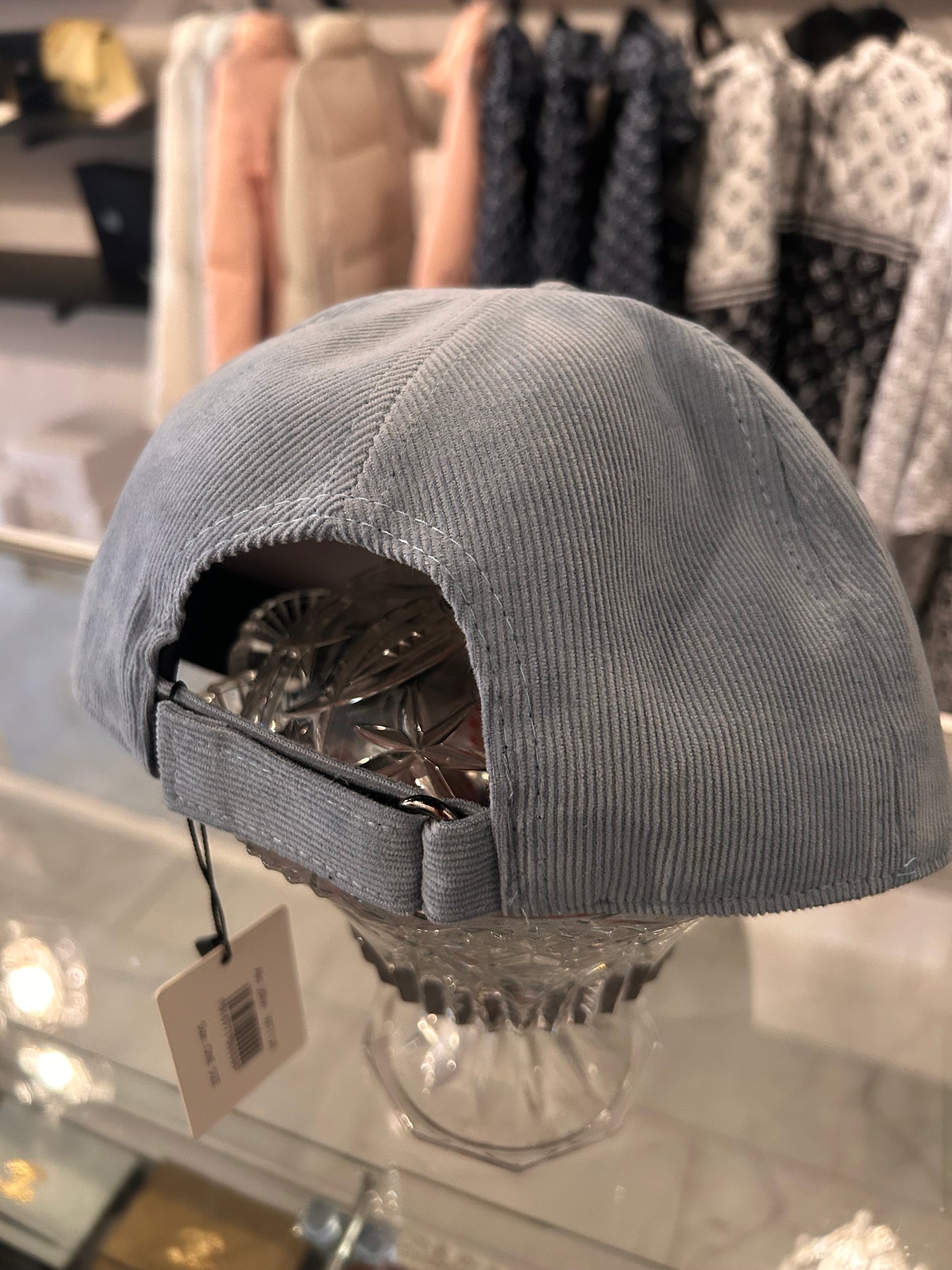 HAT