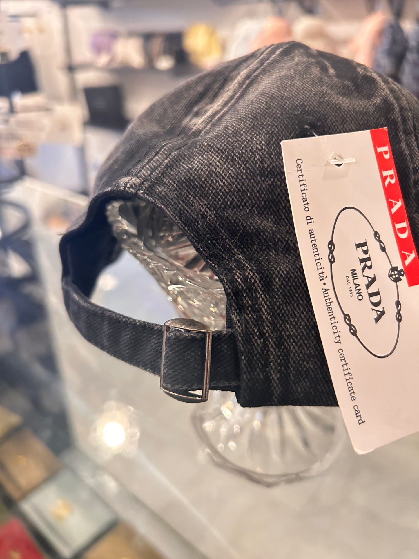 HAT