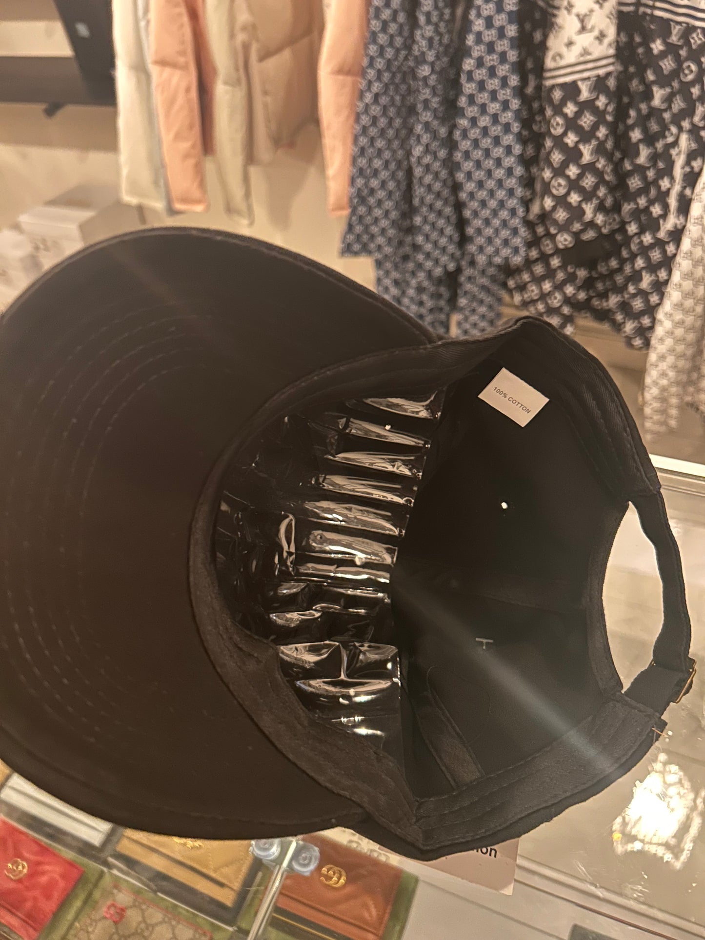 HAT