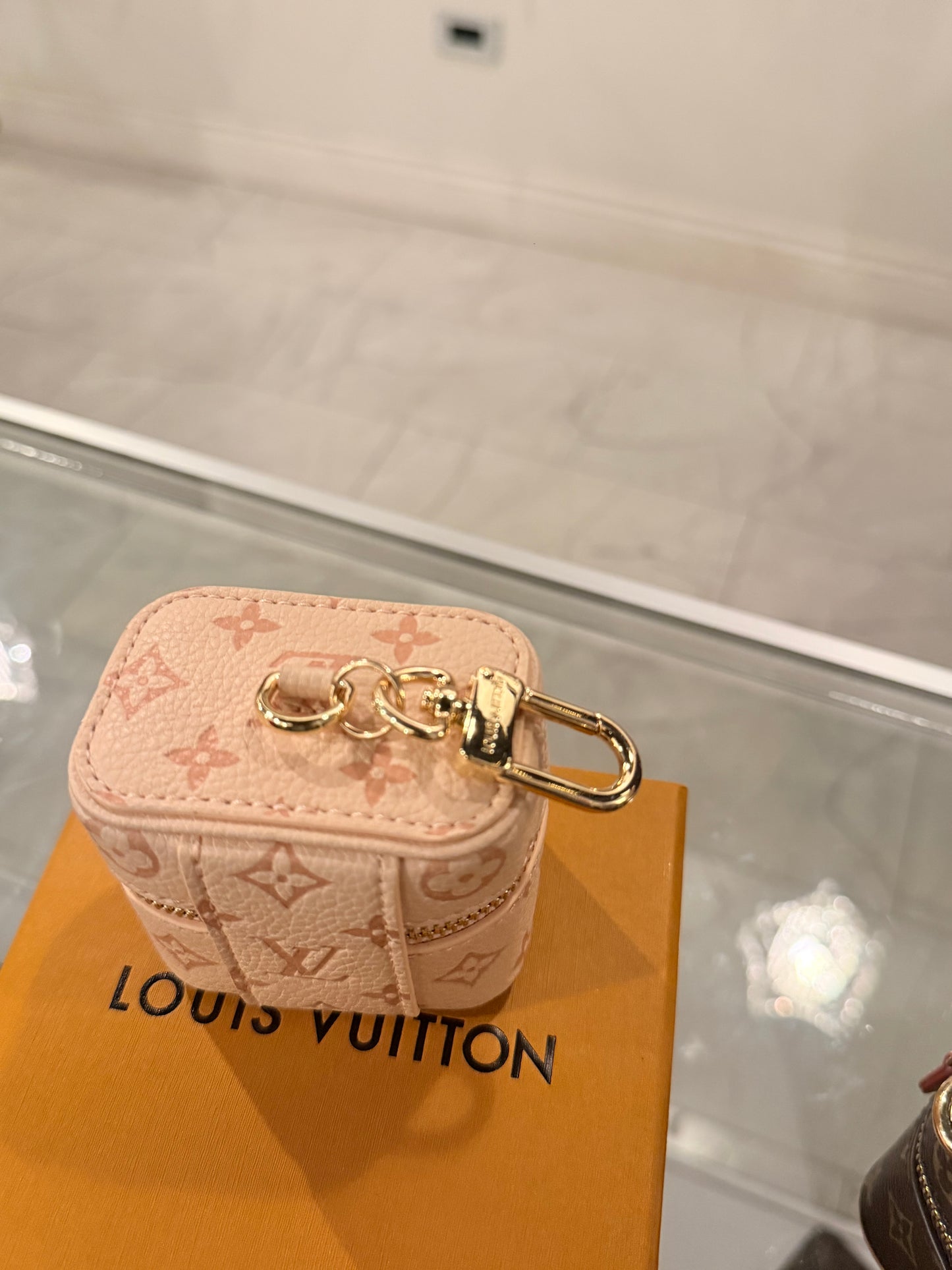 WALLET/CARDHOLDER