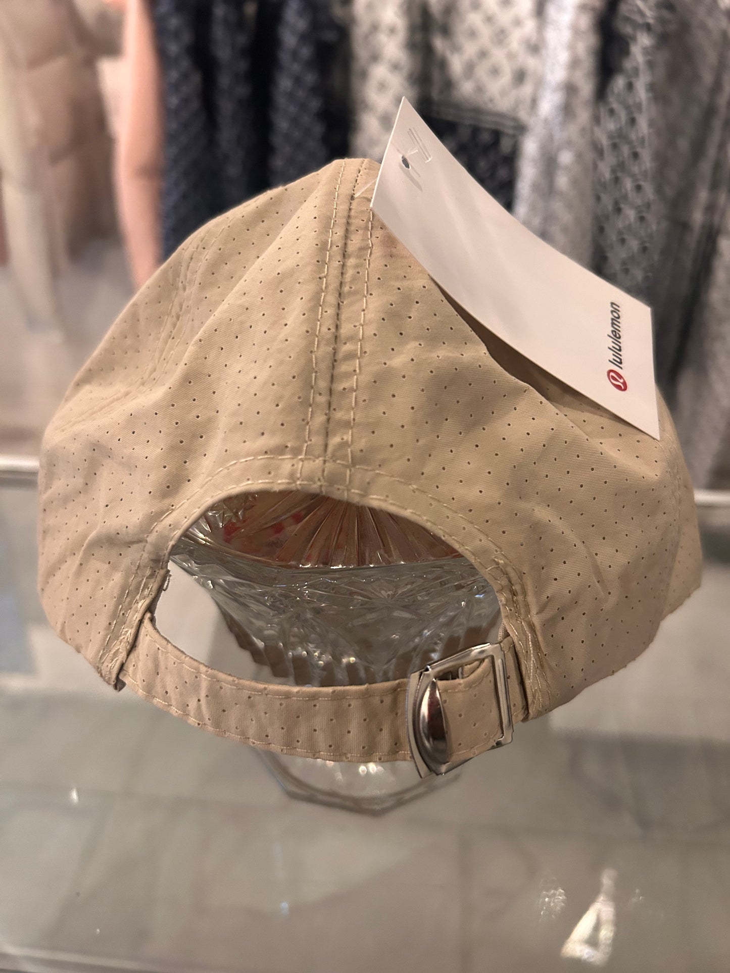 HAT