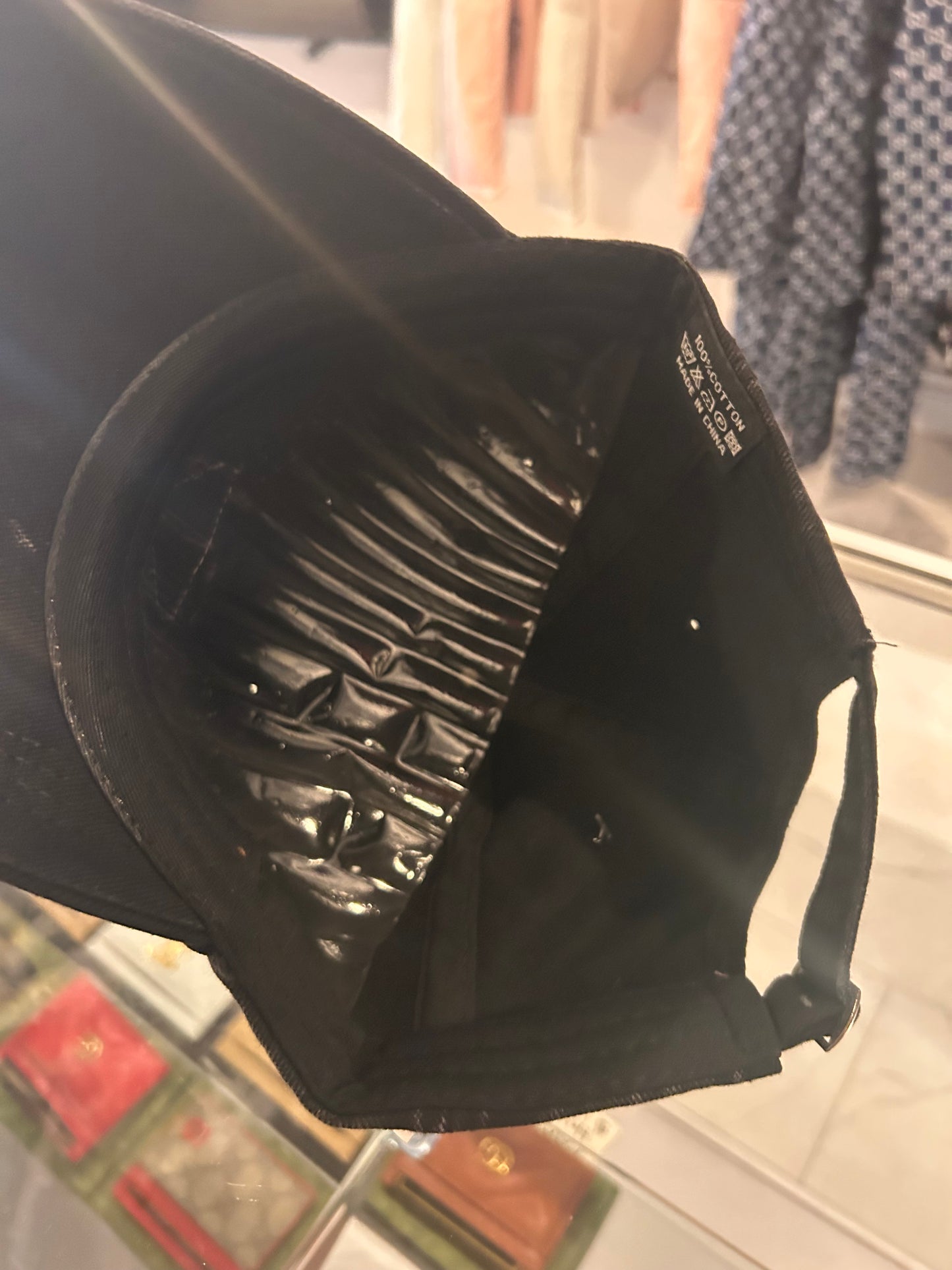 HAT