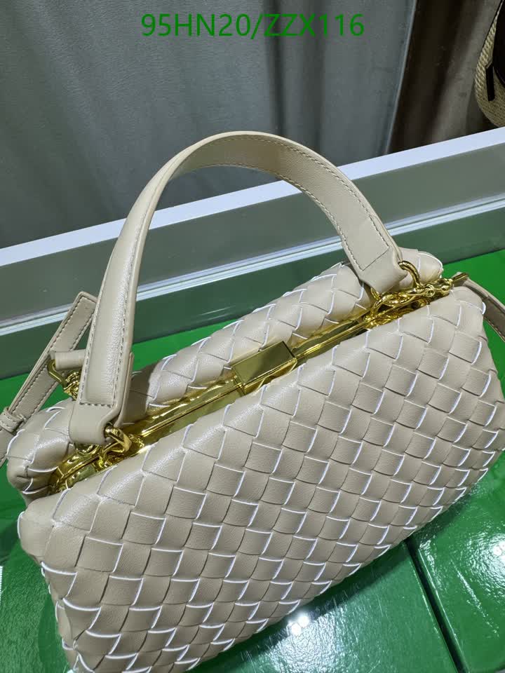 B BAG