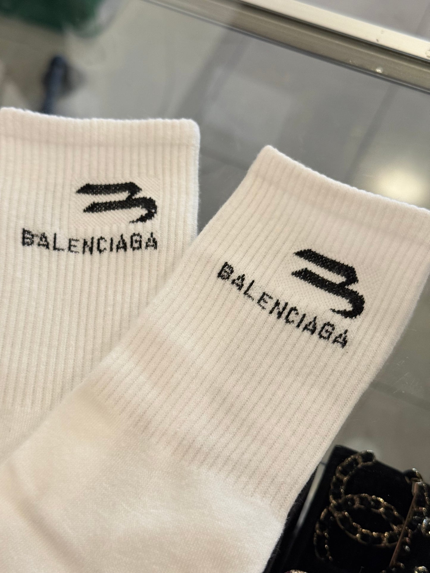 B SOCK