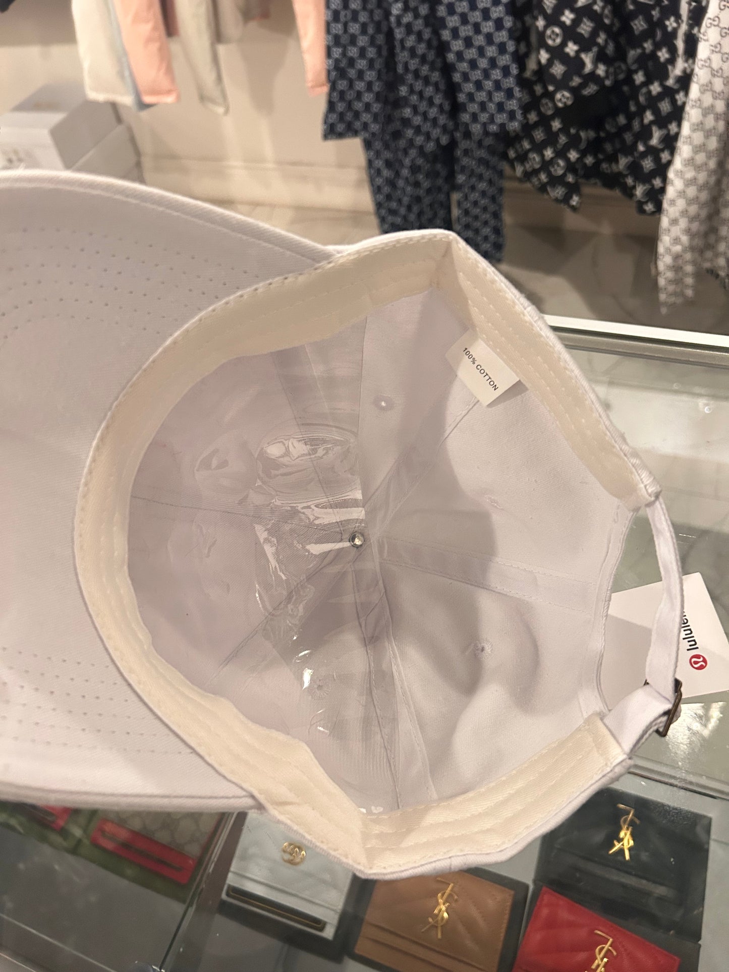 HAT
