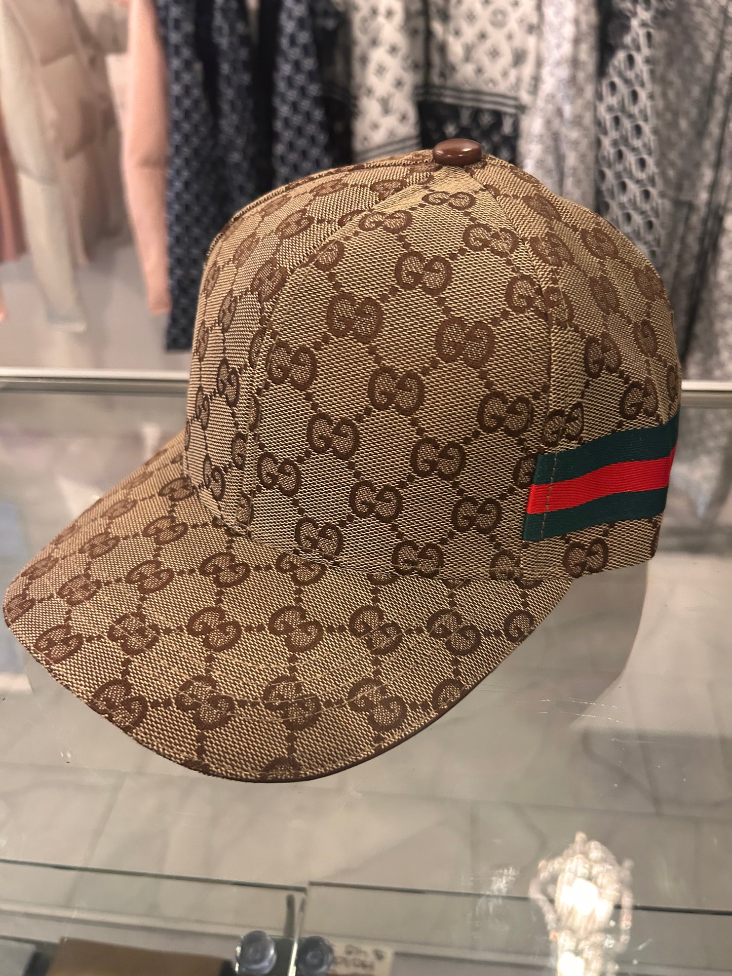 HAT